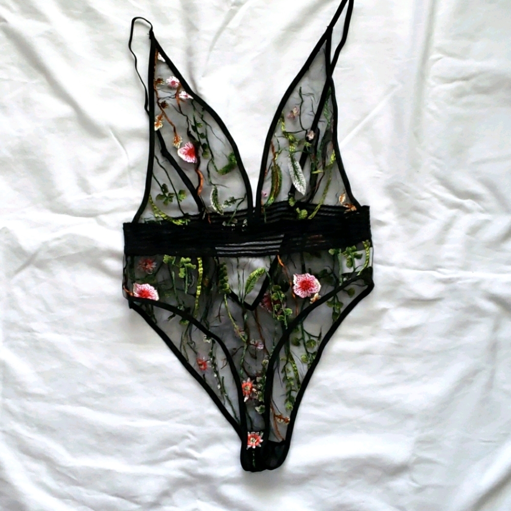 Shein teddy (never worn)